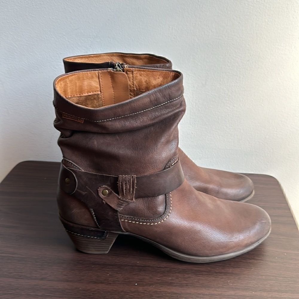 Pikolinos Brown Leather Heeled Harness Boots Sz 41